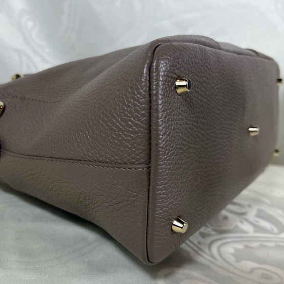 Furla two way bag - shoulder strap included - Picture 9 of 16